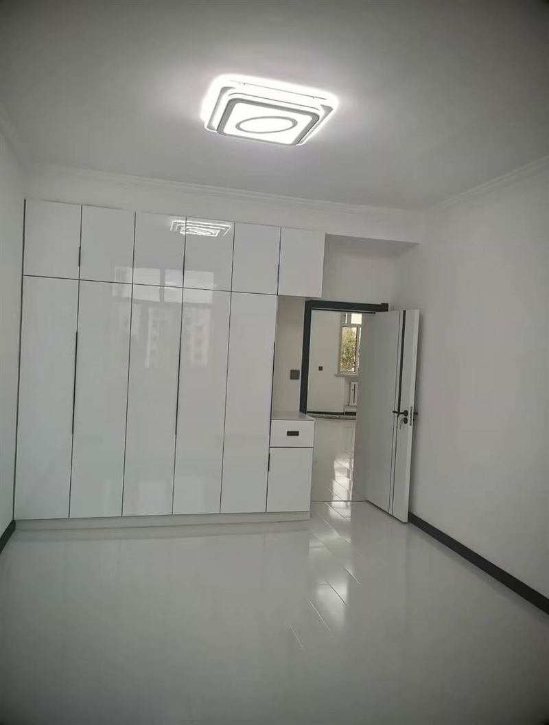 教师公寓精装婚房出售
