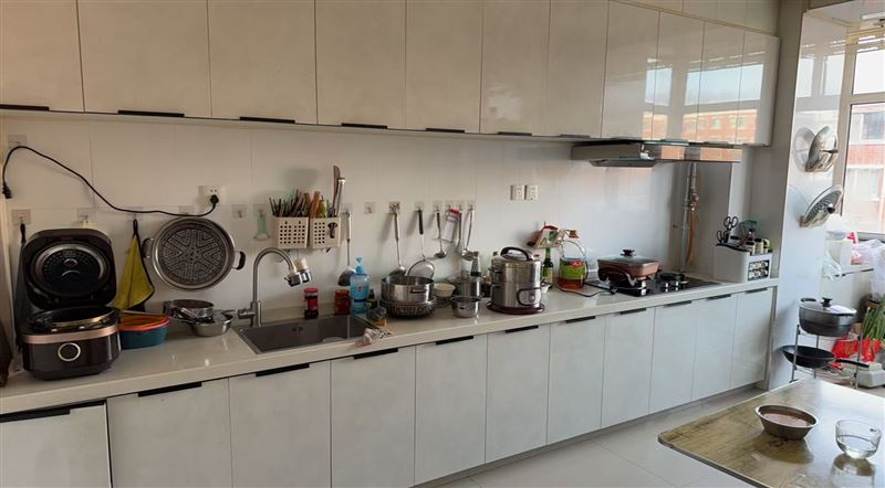 吉售怡安小区住在楼