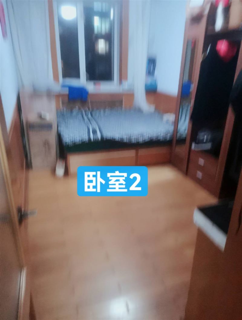 湖滨小区3室一厅5楼90平25.8万