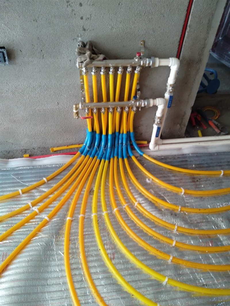 暖气维修电工木工瓦工大白工砸墙