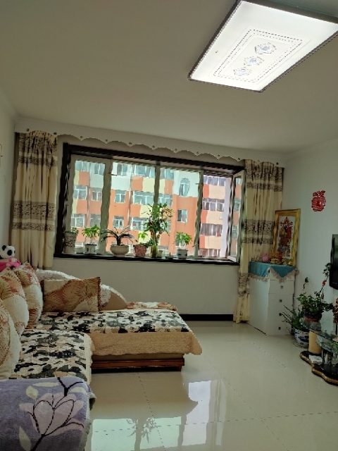 太白小区七楼吉售
