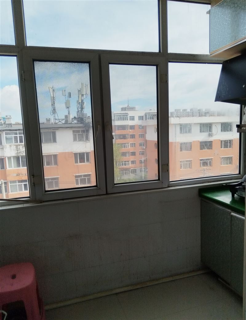 超底价出售同仁学区房