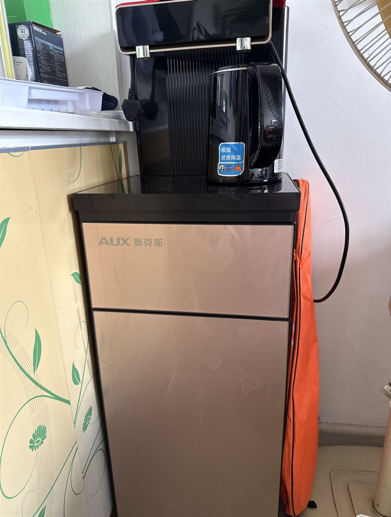 饮水机95新