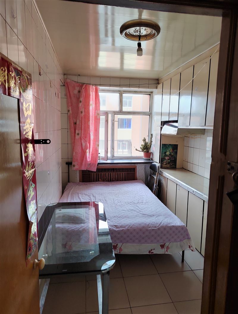 步行街，单间出租