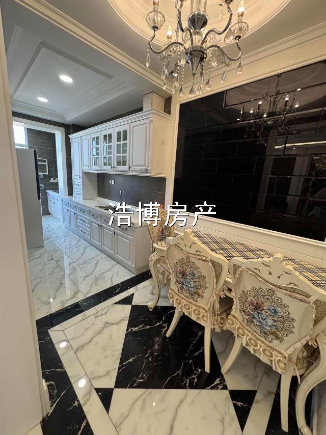 阳光丽景129平68万豪华装修