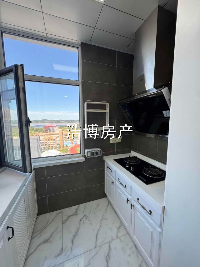 阳光丽景129平68万豪华装修