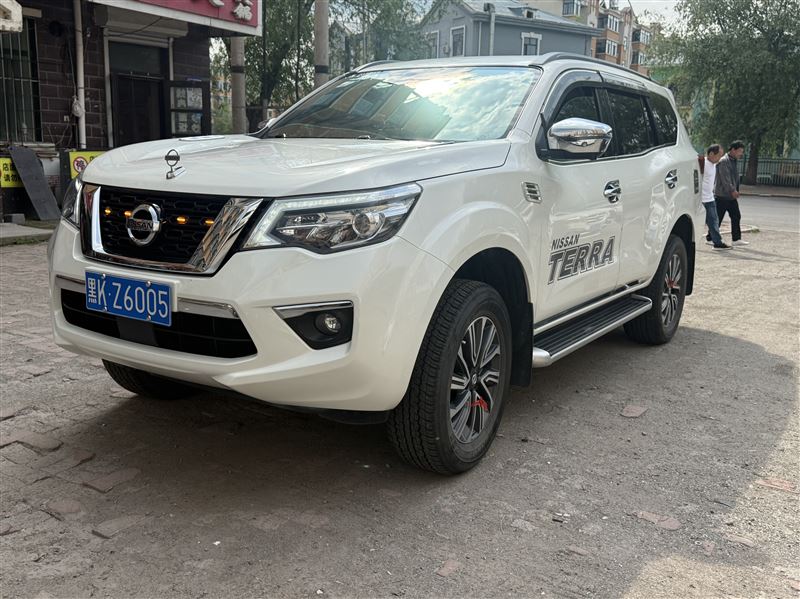 20 年日产途达顶配 12.5 万