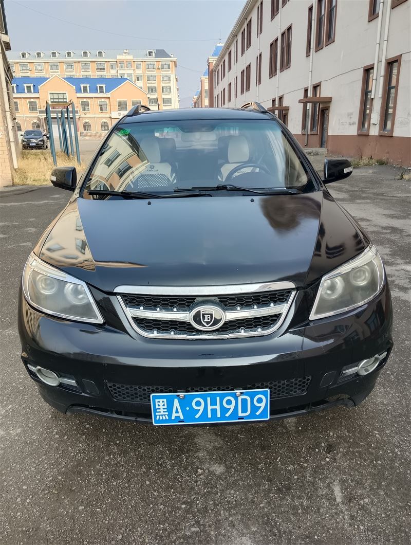 12年比亚迪s6手动高配原值12万