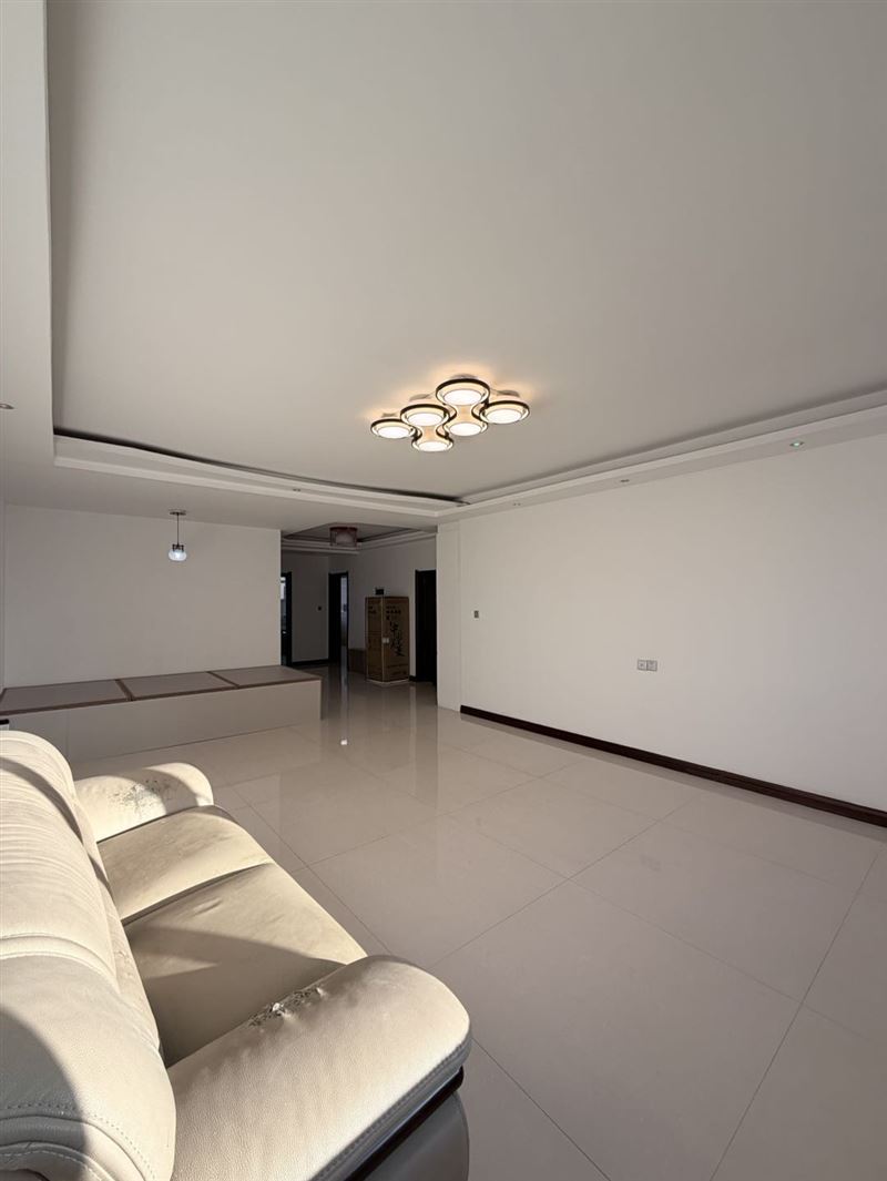 售同仁新居电梯高层楼