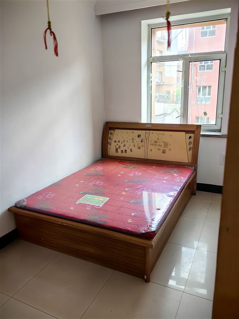 出租出售欧洲新城23/1/701/户,出售11万,78平,家电