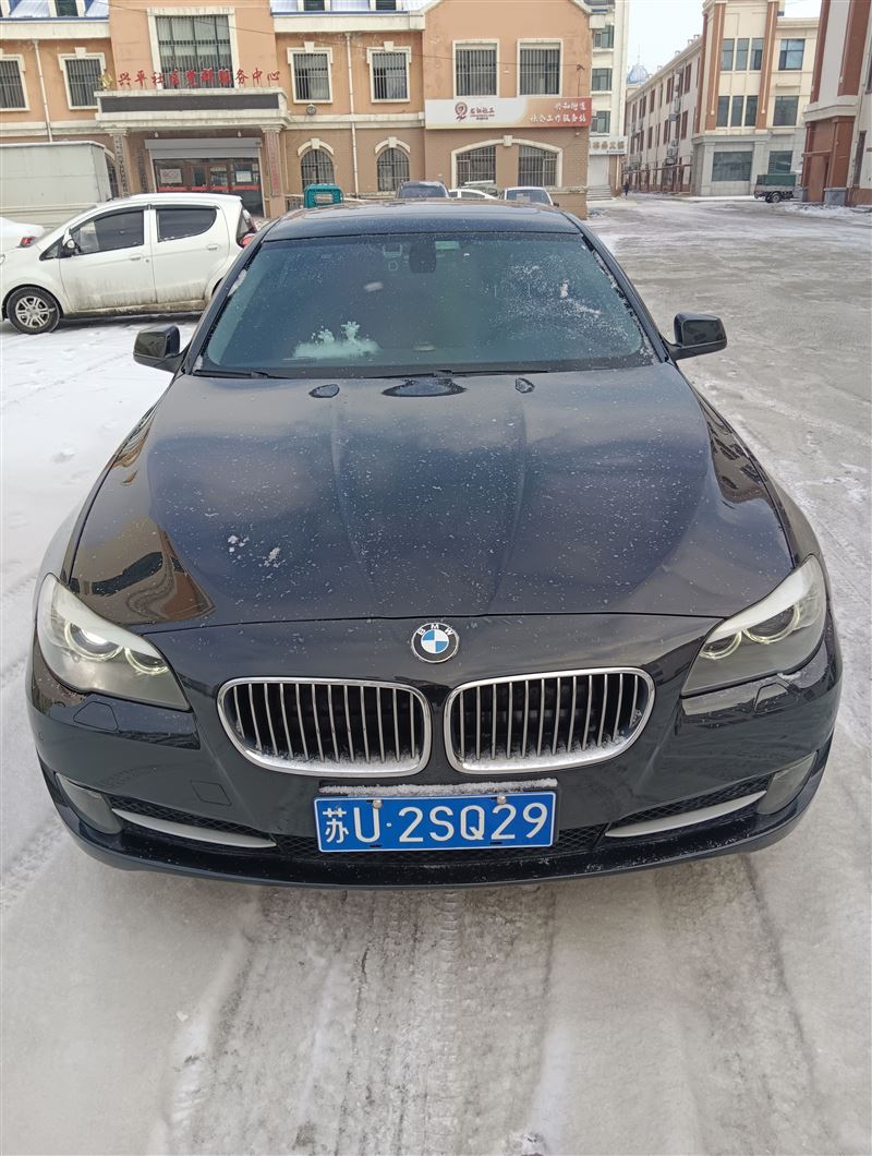 11年宝马525Li自动顶配
