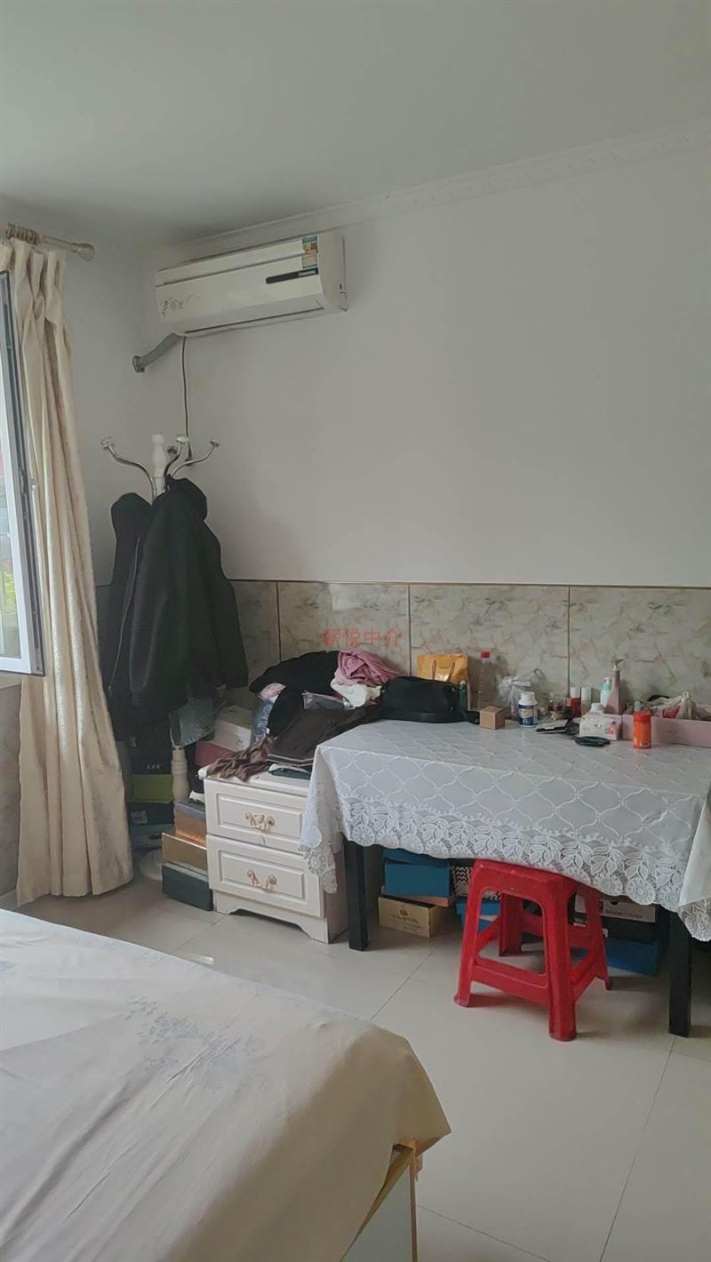 同仁小区一楼吉售