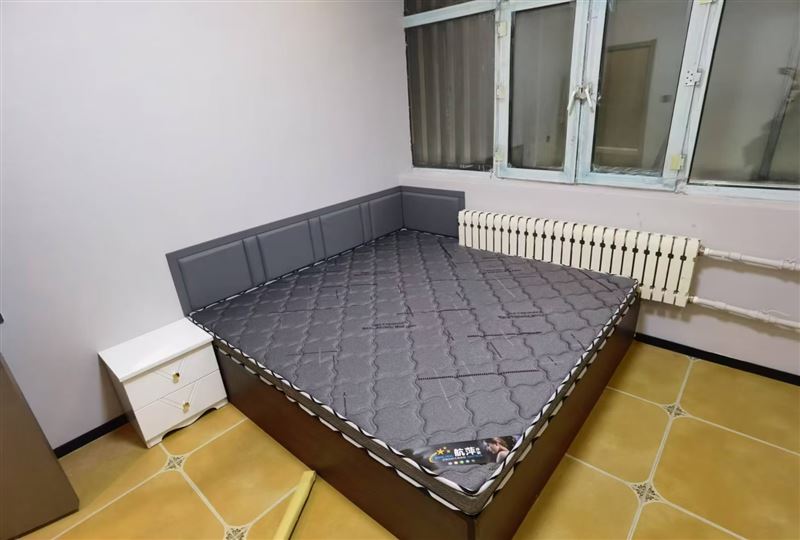 定做榻榻米炕垫，新品折叠软炕垫，软床垫，带加热床垫，回弹棉床垫，软包防盗门，软包炕墙围