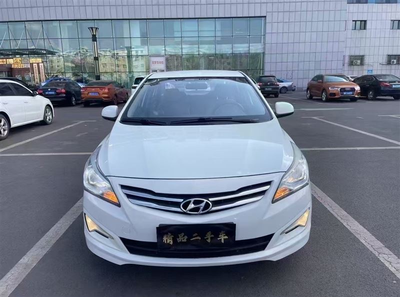 卖精品二手车