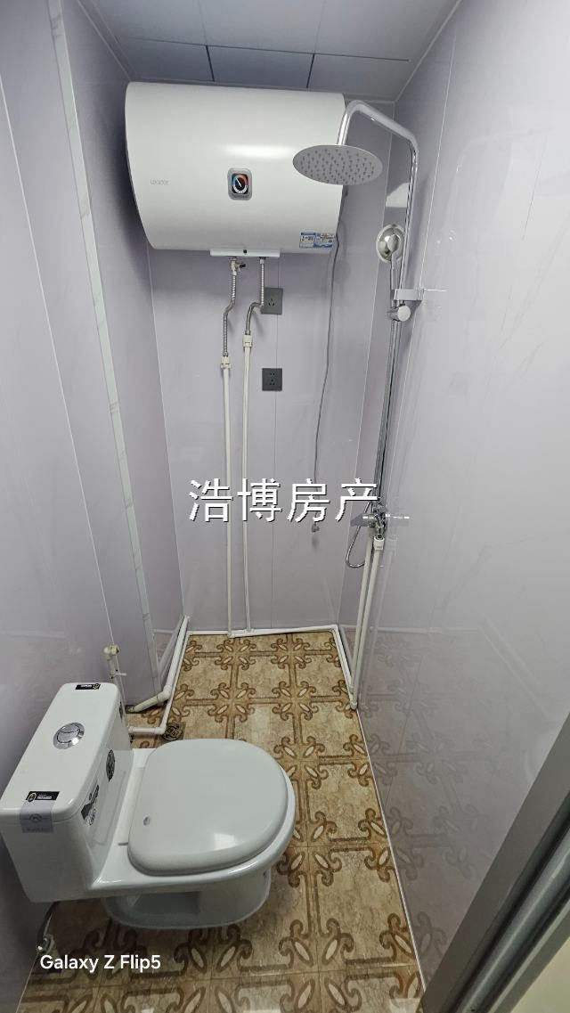 出售北岸新城4楼