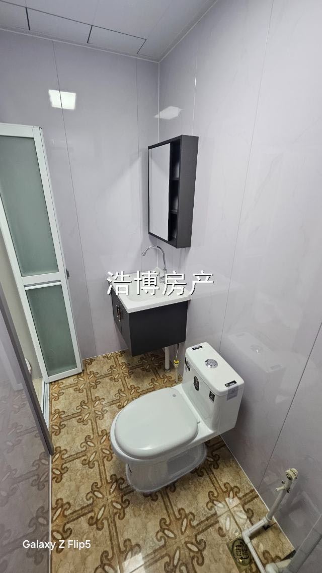 出售北岸新城4楼