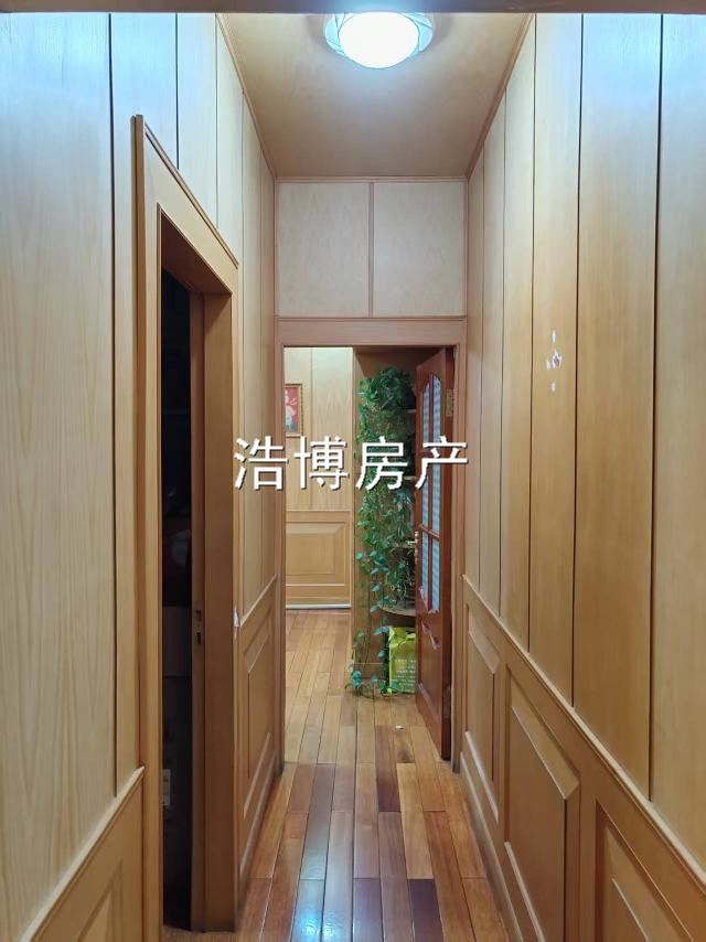 出售湖滨小区