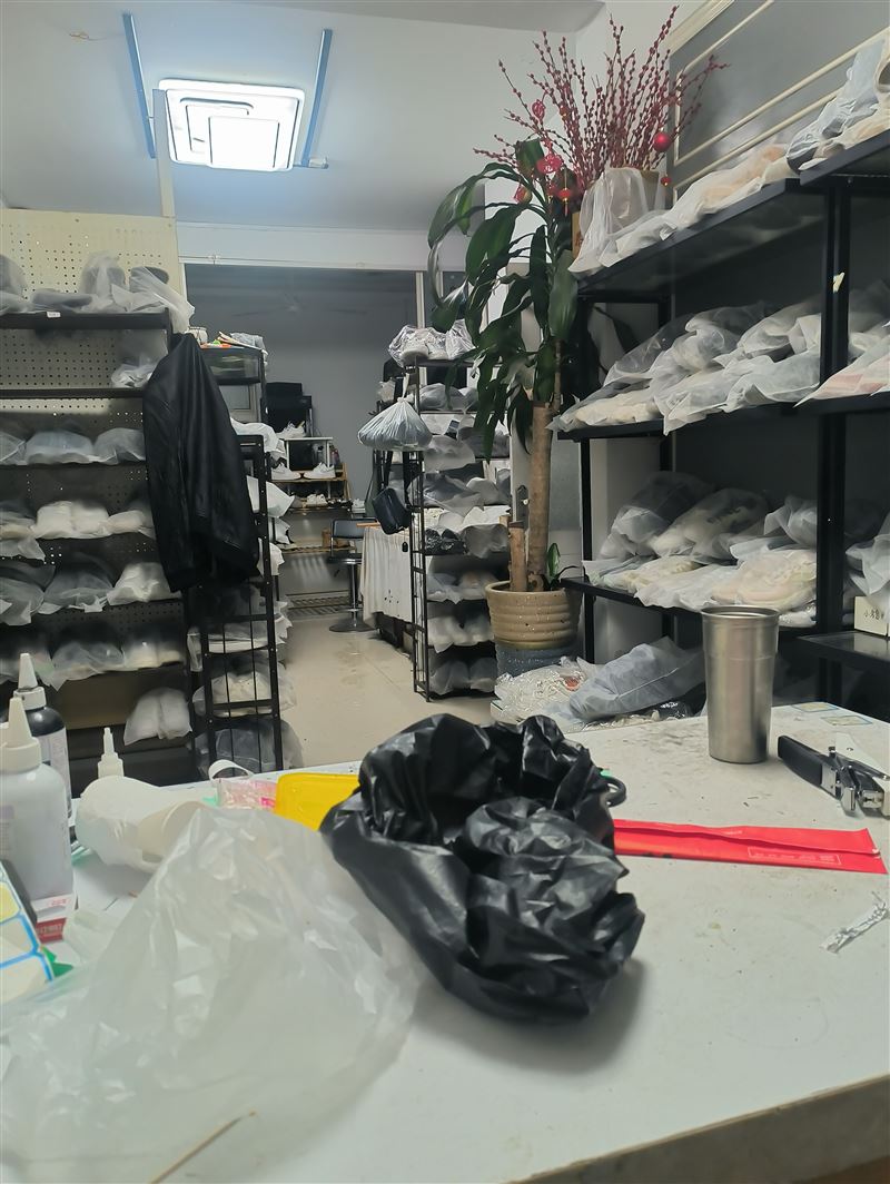 盈利中洗鞋店外兑