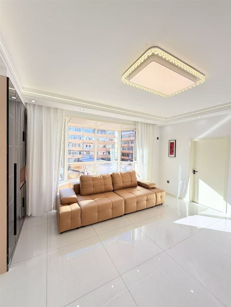 太白六组团三楼