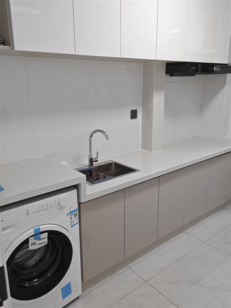 月租北岸4楼精装