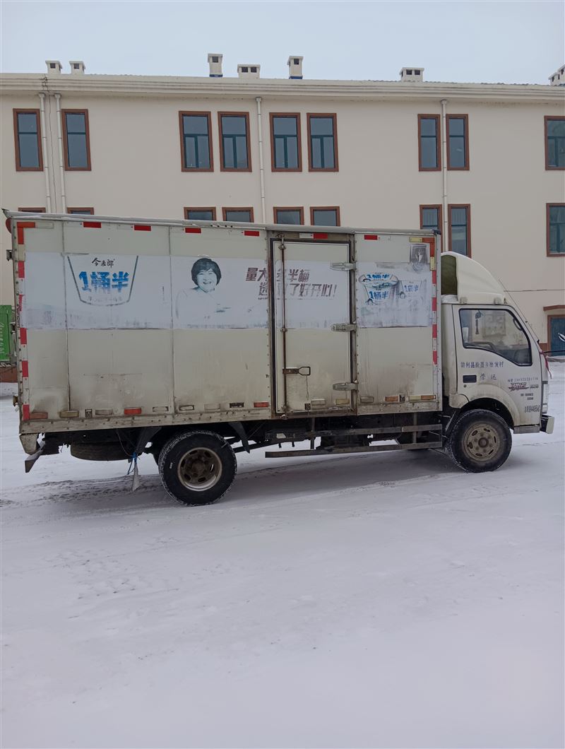 14年柴油4.2米箱货助力转向汽刹双胎