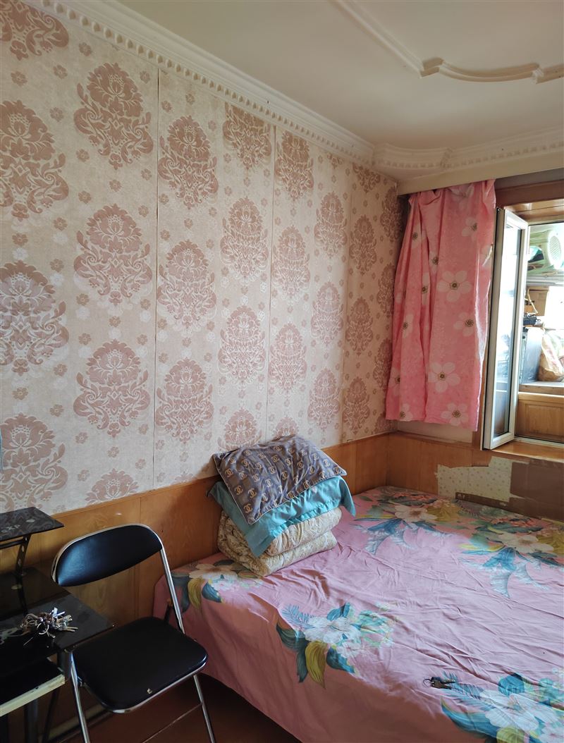 步行街，单间出租