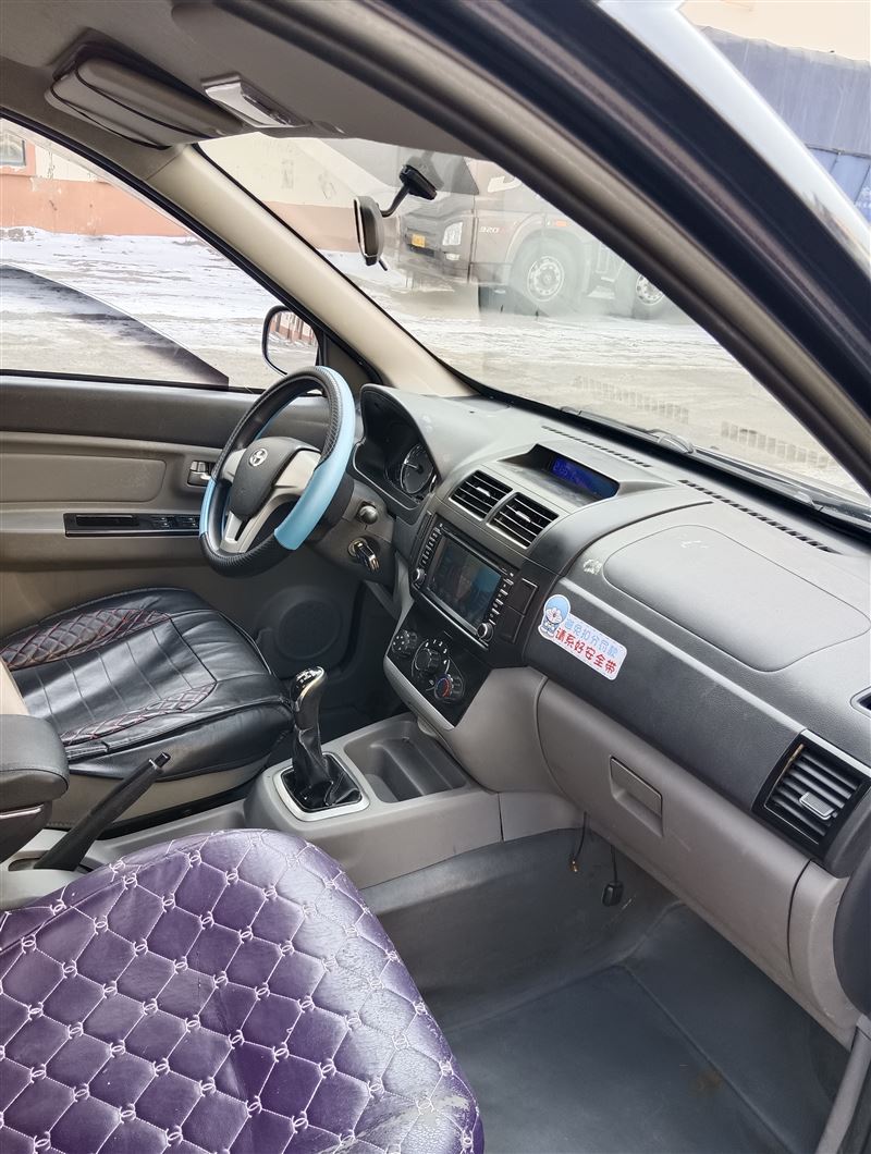 16年昌河M50s手动高配7坐商务一手全车原版