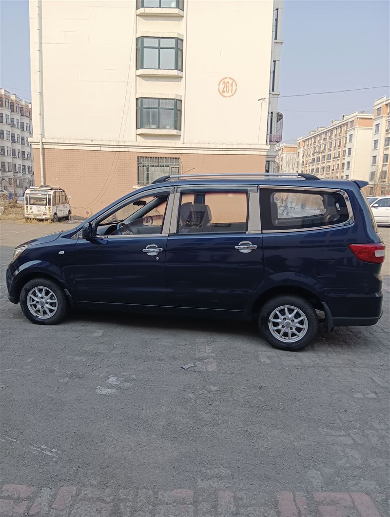 16年昌河M50s手动高配7坐商务一手全车原版