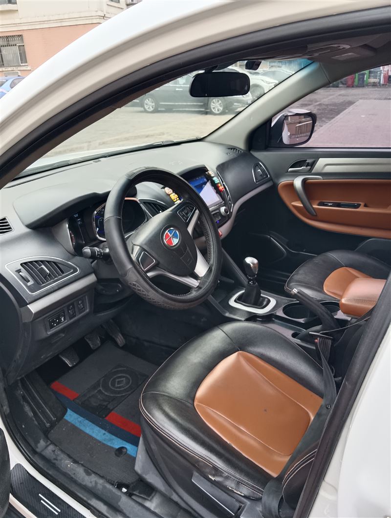 13年江淮瑞风s5手动高配6速原值12万