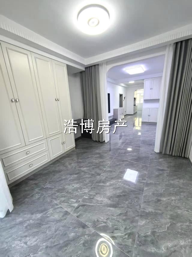 出售学府华庭二楼