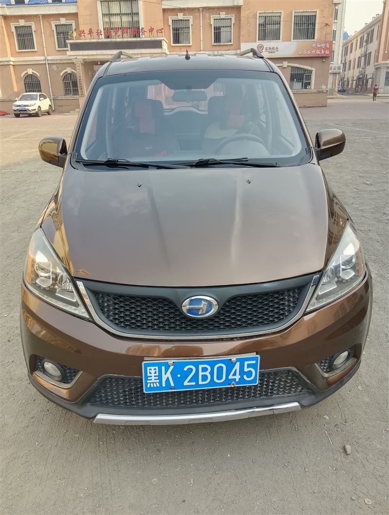 18年昌河M50s手动高配7坐商务