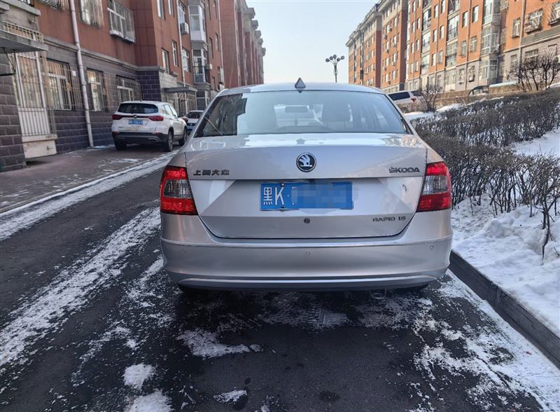 个人卖自动挡斯柯达昕锐