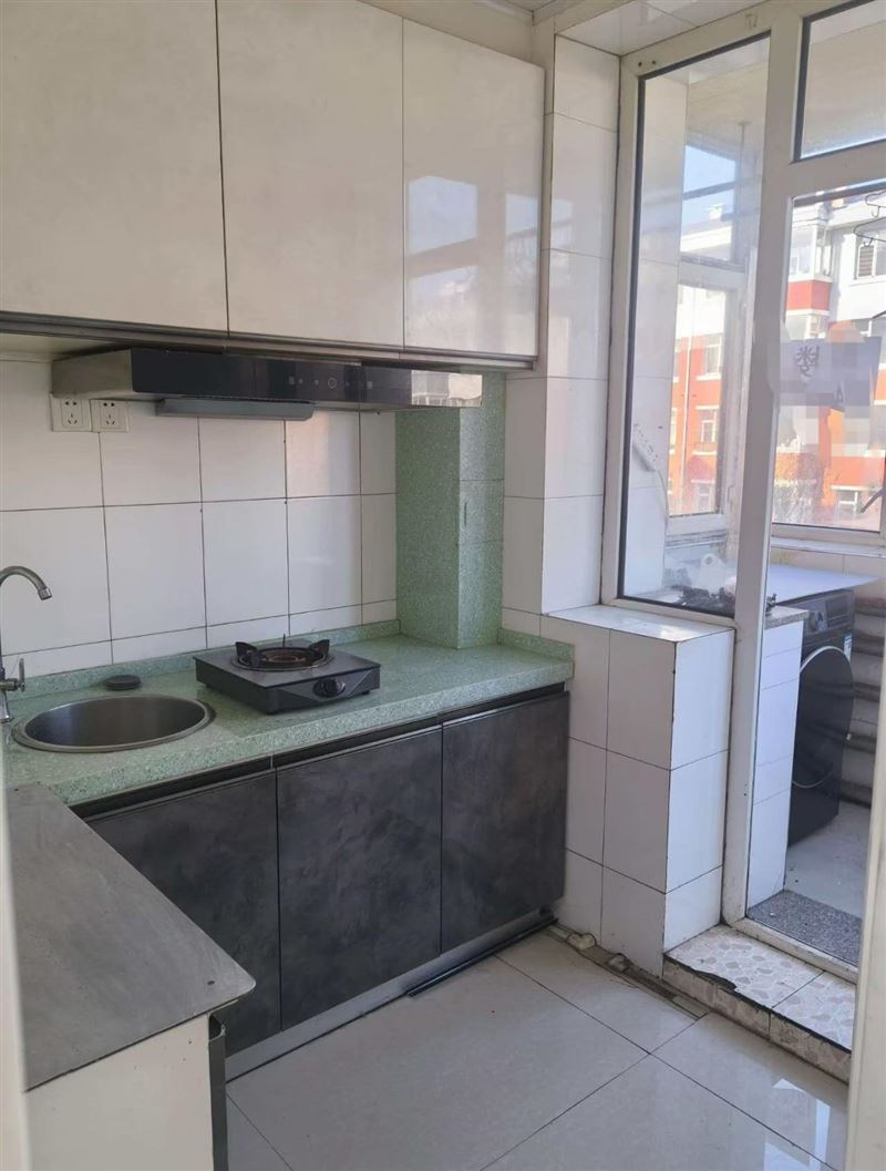 惠民小区4楼70平16.5万