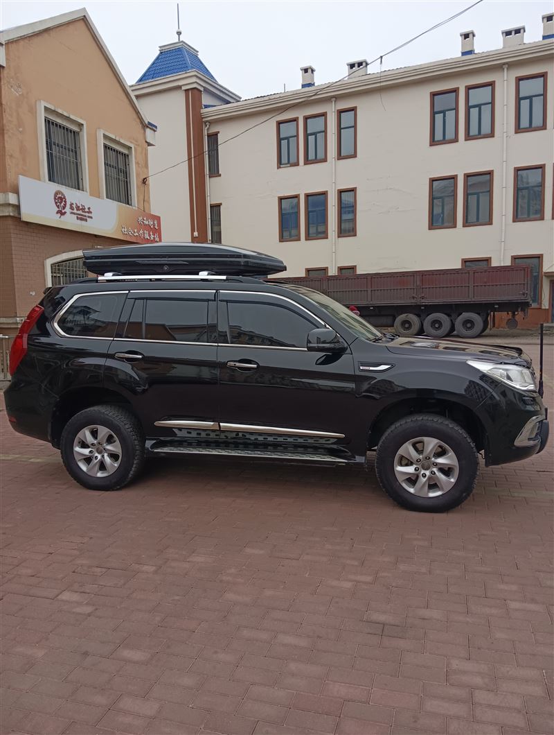 15年国产霸道哈佛H9自动4驱7坐高配原值30万