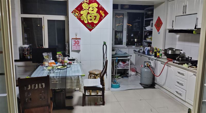 卖学区房